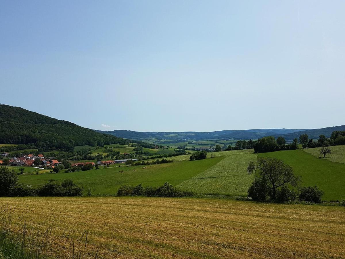 Monteurwohnungen Goeb - Nicht Fuer Urlaubsgaeste Geisa Eksteriør billede